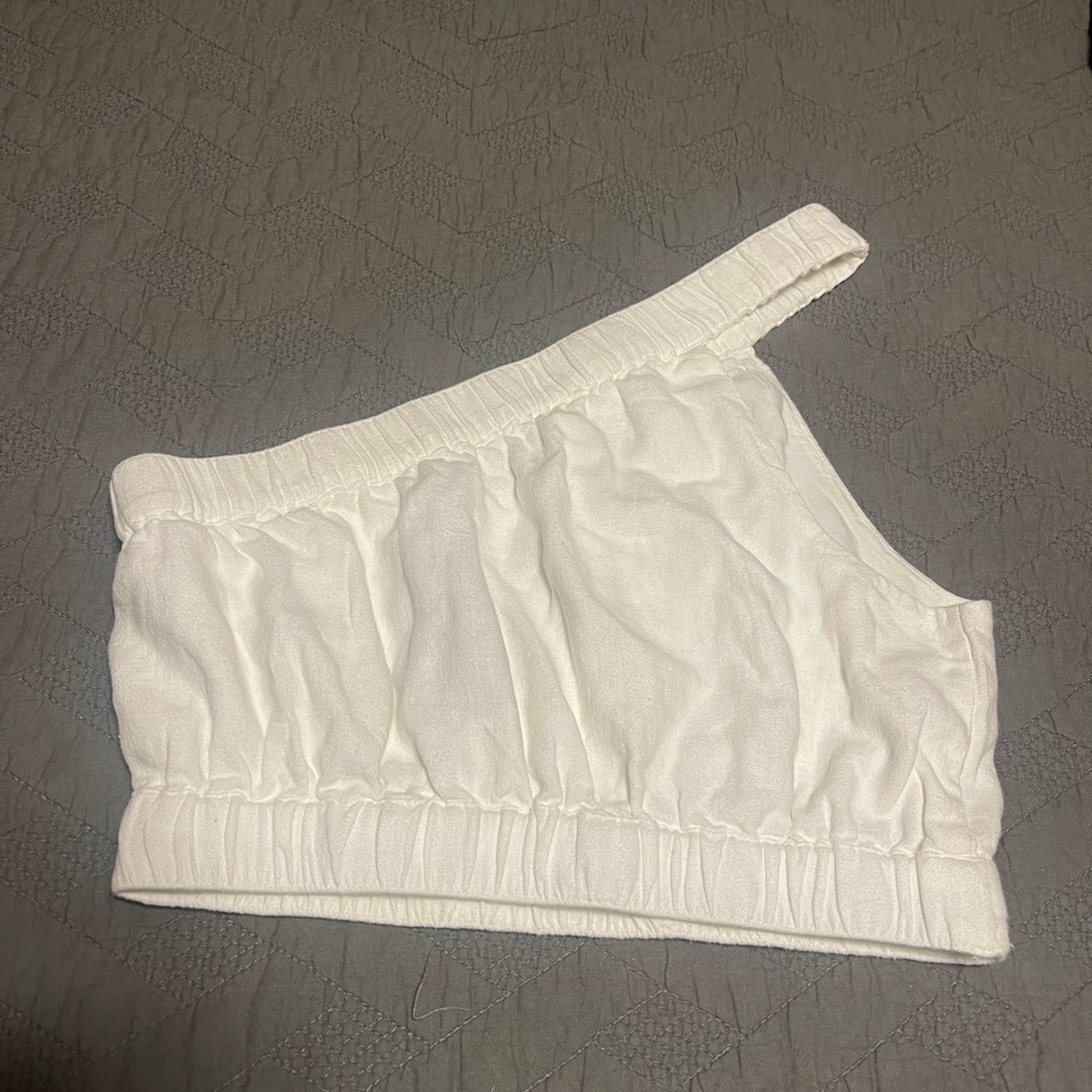 NWT Abercrombie & Fitch White One Shoulder Top